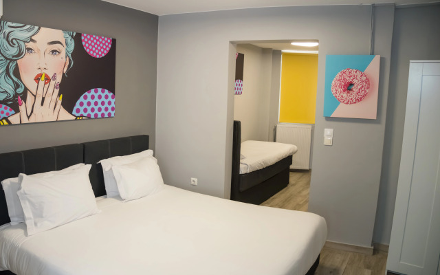 Connect Studios & Apartments