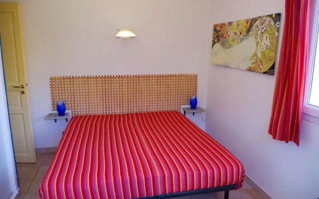 House With 3 Bedrooms In Sartene With Wifi