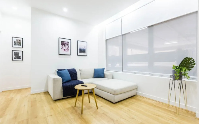 HAZEL, 3BDR Melbourne Apartment