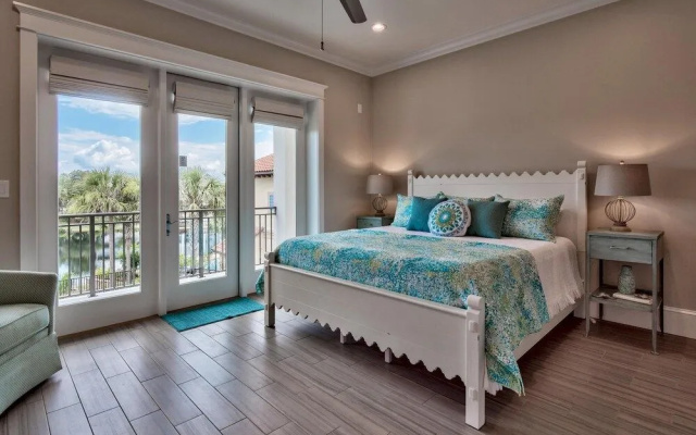 Seastar Palazzo Luxury Across From Beach
