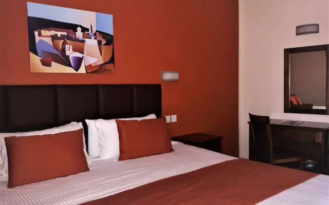 Downtown Hotel