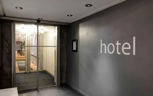 Отель Hôtel Caumartin Opéra - Astotel вид на фасад