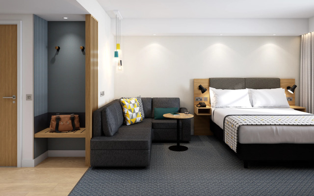 Holiday Inn Manchester Airport by IHG