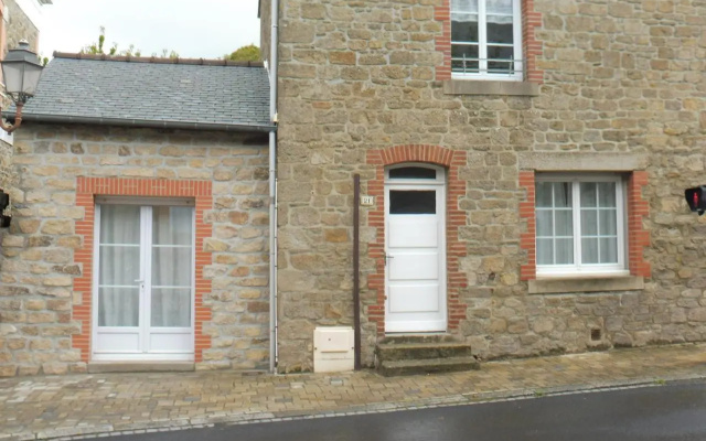 Maison Saint-Coulomb