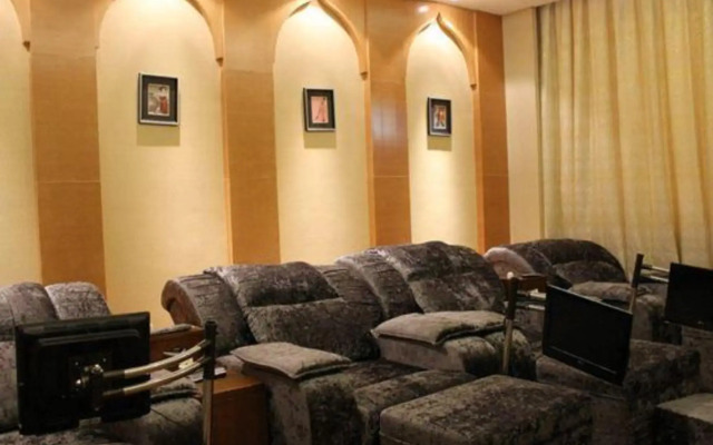 Teenly Garden International Hotel