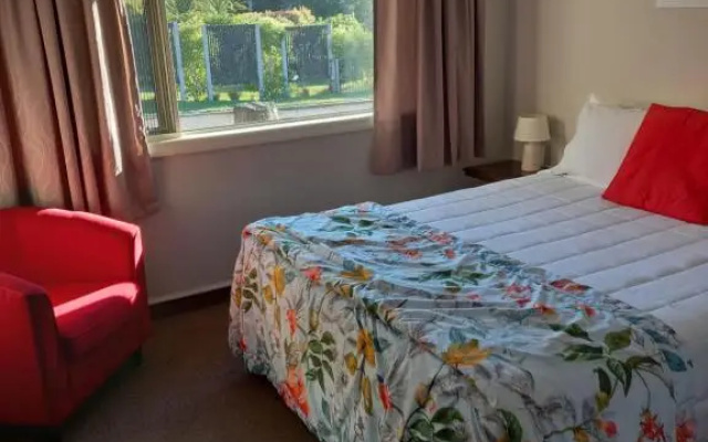 B&B @ Fynnz (Adults Only)