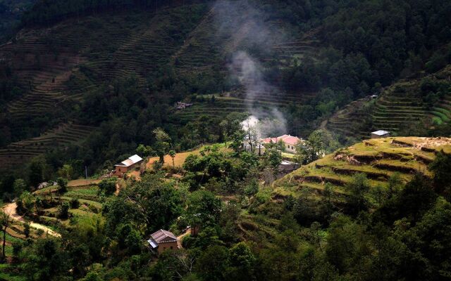 Отель Nagarkot Naldum Village Resort Непал, Нагаркот - отзывы, цены и фото номеров - забронировать отель Nagarkot Naldum Village Resort онлайн приотельная территория