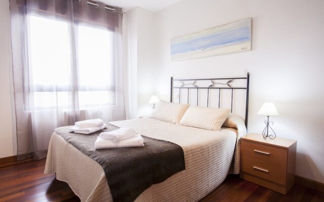 Отель Apartamentos Alday вид на фасад
