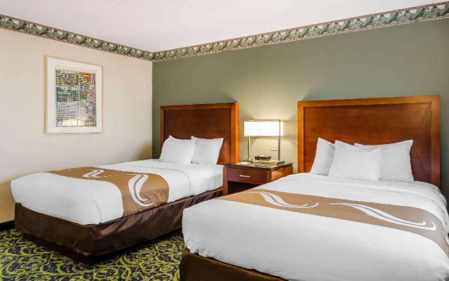Quality Inn & Suites - Boston/Lexington
