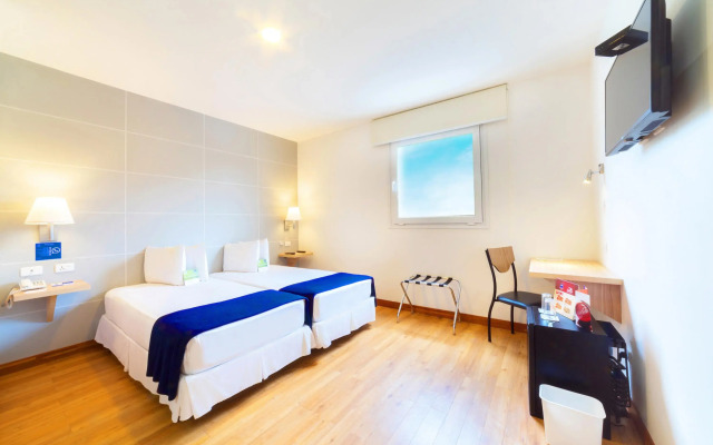 Hotel LP Equipetrol