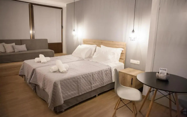 2 The Point Suites