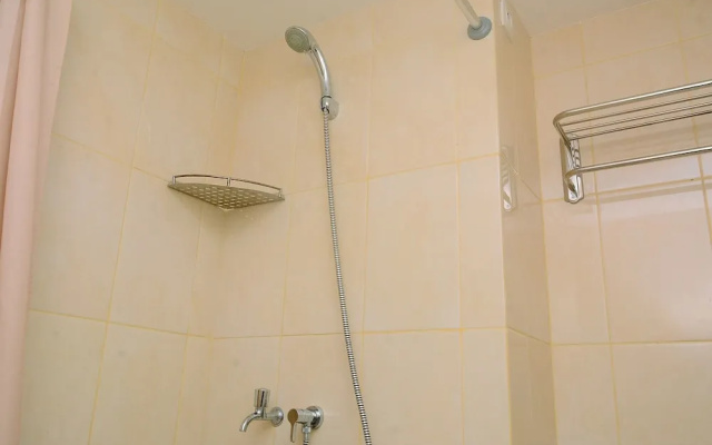 Comfy and Homey Studio at Springlake Summarecon Bekasi Apartment