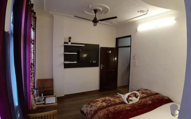 Hotel Aavas