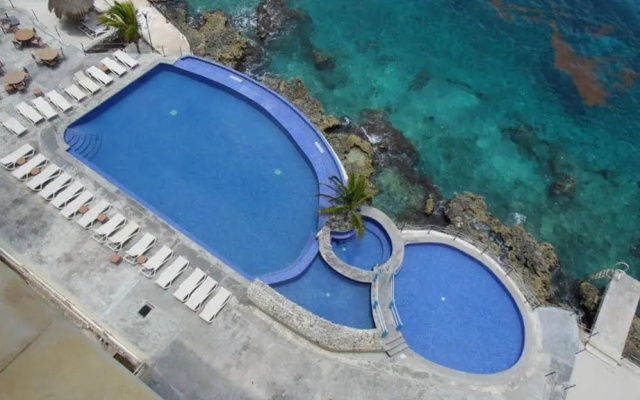 Villa Del Arcos