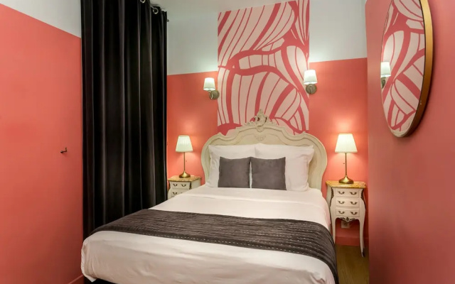 Luxury 2 Bedroom 2 Bathroom - Louvre Museum