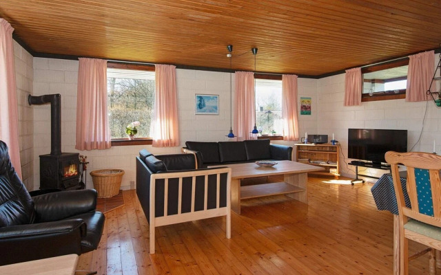 Pretty Holiday Home in Ulfborg With Terrace