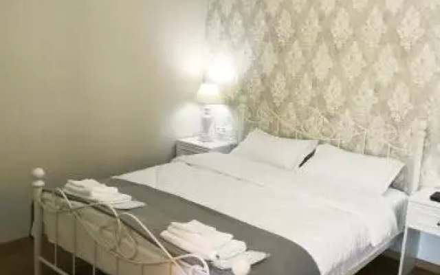 OC Apartments Metekhi