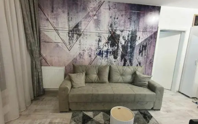 Studio 70