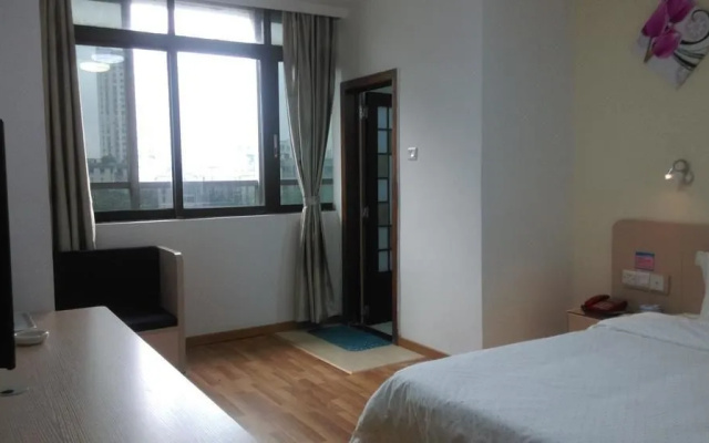 Yimi Hotel Shiqiao Metro Branch