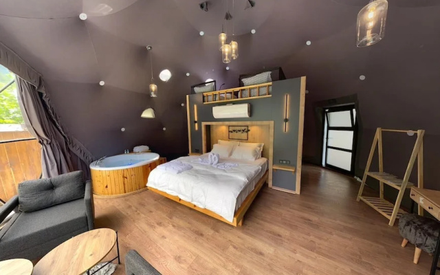 Kaledome Orman Evleri Eco Mountain Resort