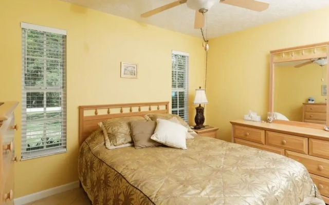 Lemon Bay Waterfront Condo w Patio