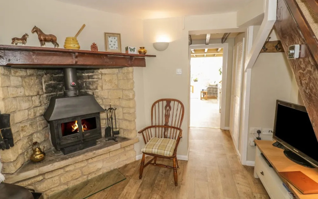 Bumble Cottage
