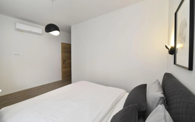 Block Apartment No2