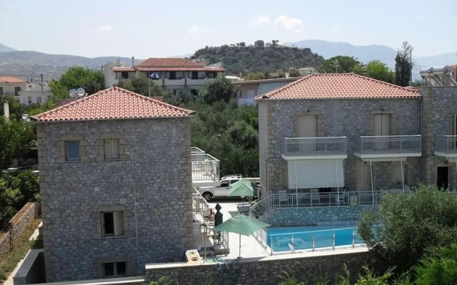 Manoleas Villas- Apartment 1