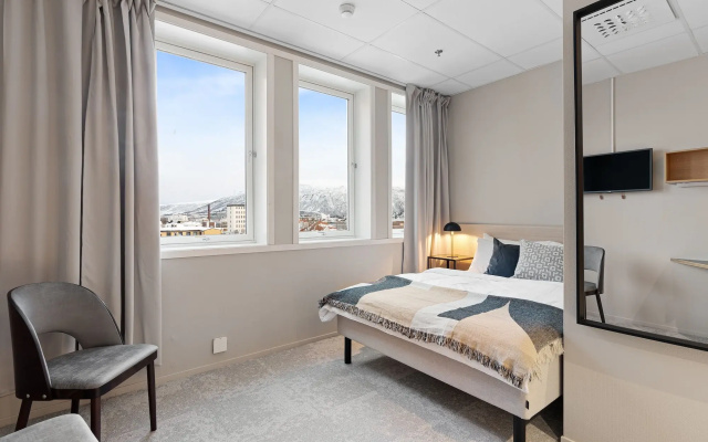 Enter St. Elisabeth Suites
