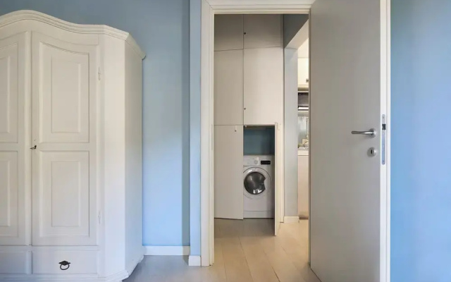 Blue Charm Florentine Apt by Oteego