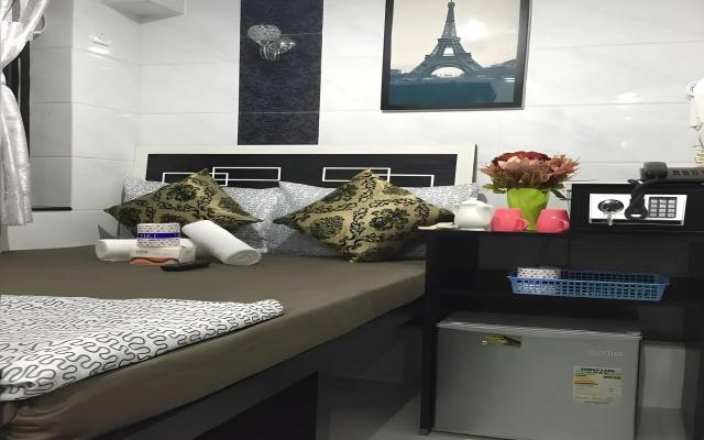Skylark Hostel