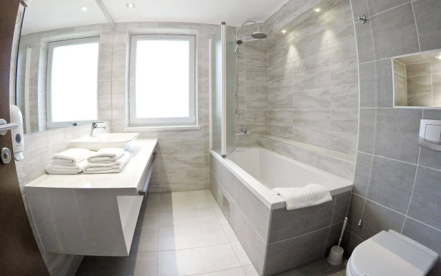 Hotel Mirjana & Rastoke