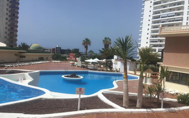 Edificio Club Paraiso