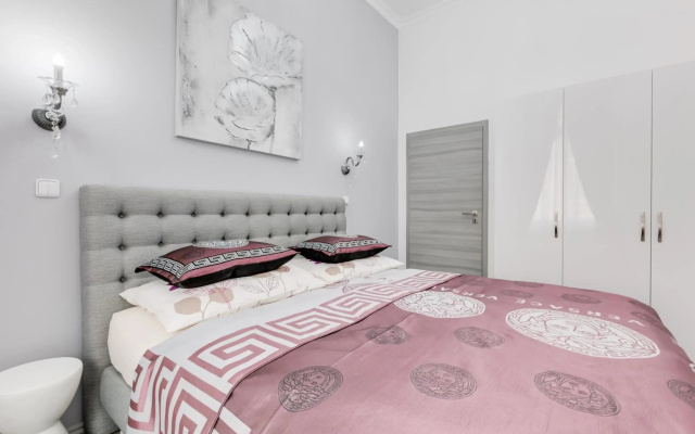 Apartment Thunovská 10