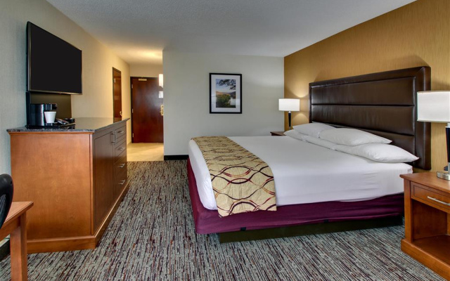 Drury Inn & Suites Bowling Green