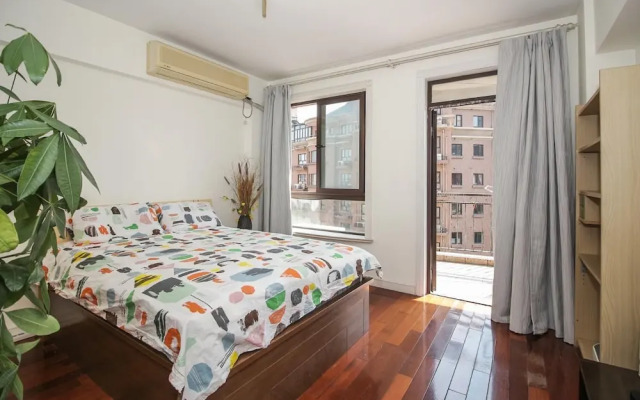 Ellies Apartment Biyun Branch
