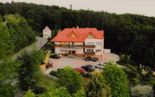 Elita Hotel & Restauracja