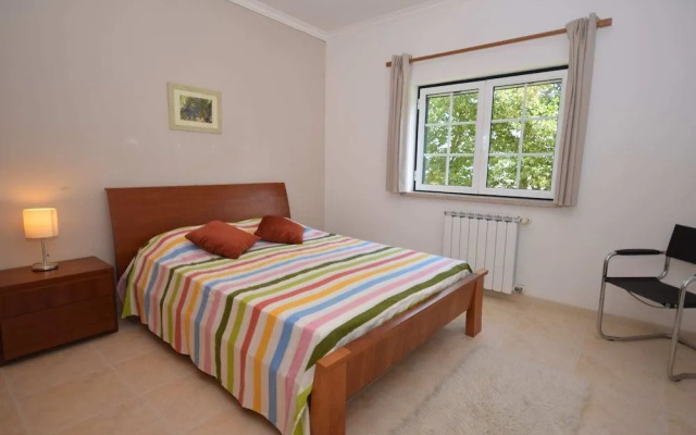 Cozy Villa near Óbidos with Private Swimming Pool