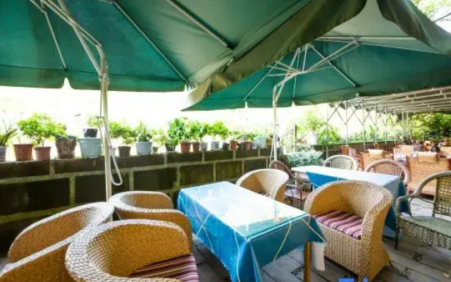 Liangyuan Homestay (Qingcheng Houshan)