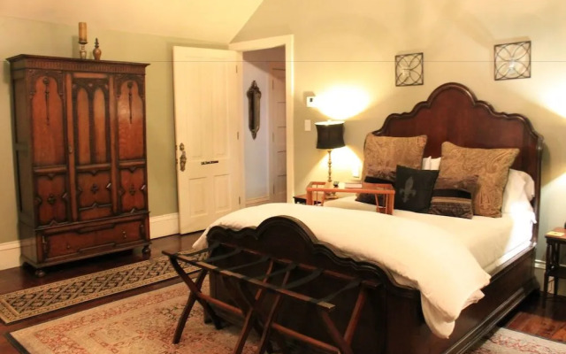 The Grand Magnolia Ballroom & Suites