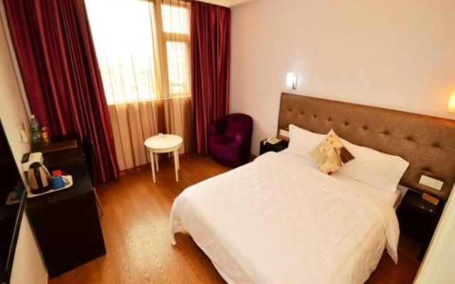 New World Hotel