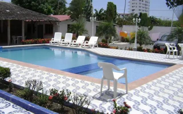 Hosteria Palmira Mar Tonsupa
