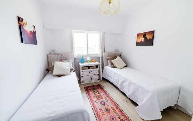 Sandhi House - Yoga & Wellness