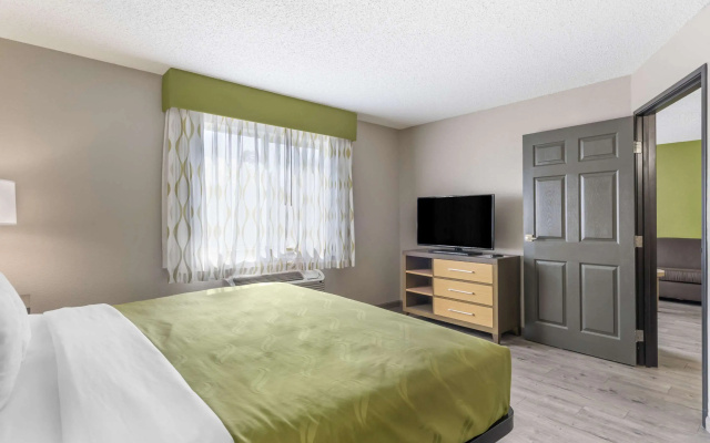 Quality Inn & Suites Delaware South