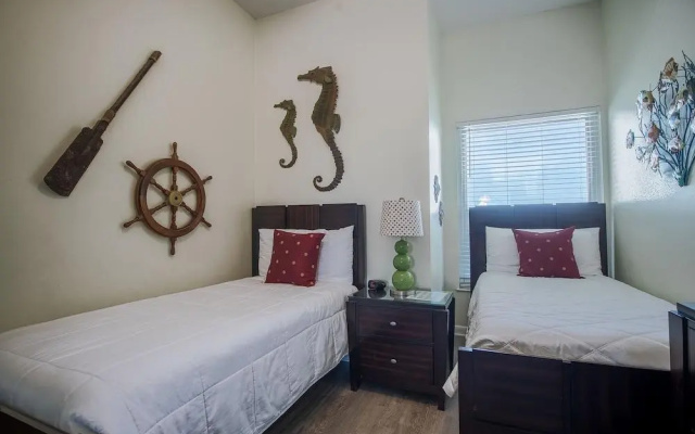 Legacy I 1403 Penthouse