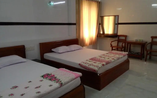 A Dong 2 Hotel