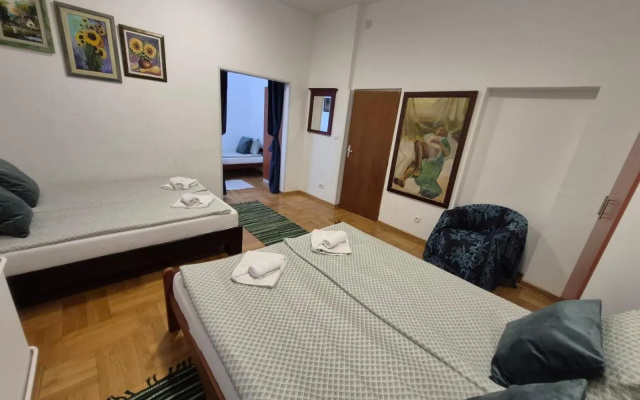 Authentic Belgrade Centre - Apartment Ethnica 2
