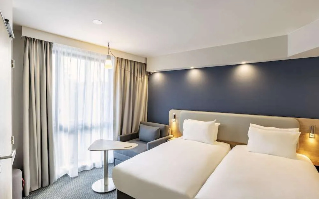 Holiday Inn Express Paris Poissy by IHG