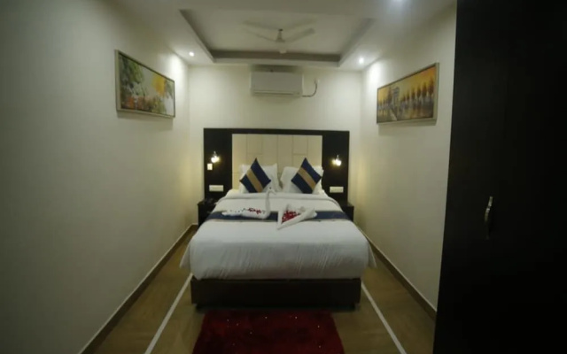 Suraj Grand Hotel