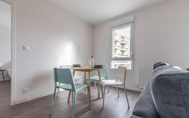 THEO - Appartement proche gare,WIFI,arrivée 24 24